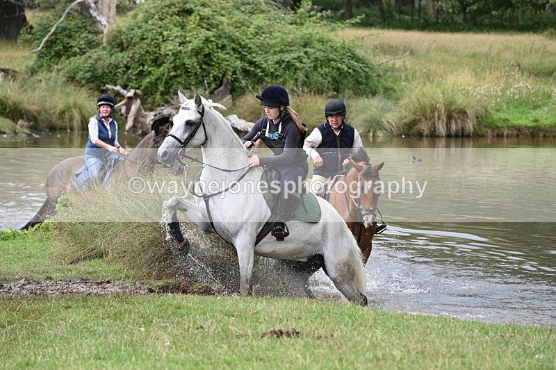WJ7_4149 - Time at Water 12:52 to 13:22
