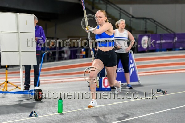 SeniorInd25-916893 - Field Female