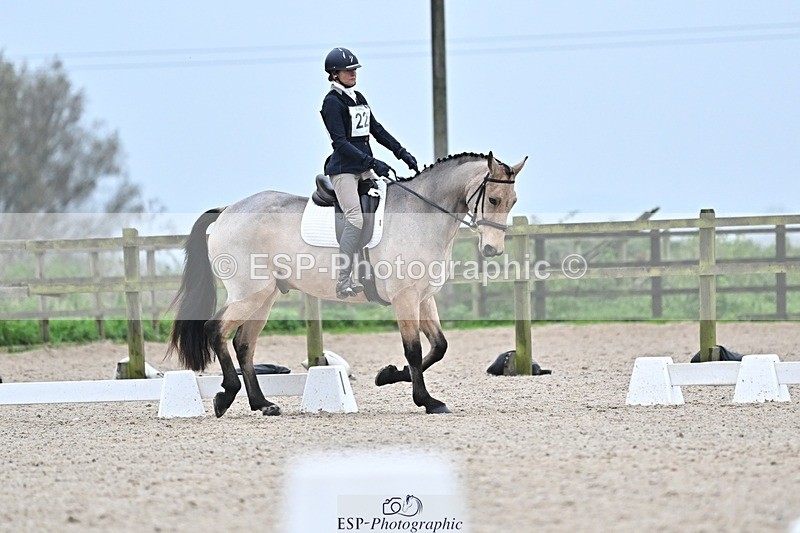 241103-145855-02669 - Novice 1 - 14.44 to 16.08