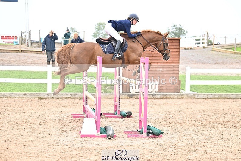 250917-130544-00575 - Cls 4 Newcomers and 1.10m Open