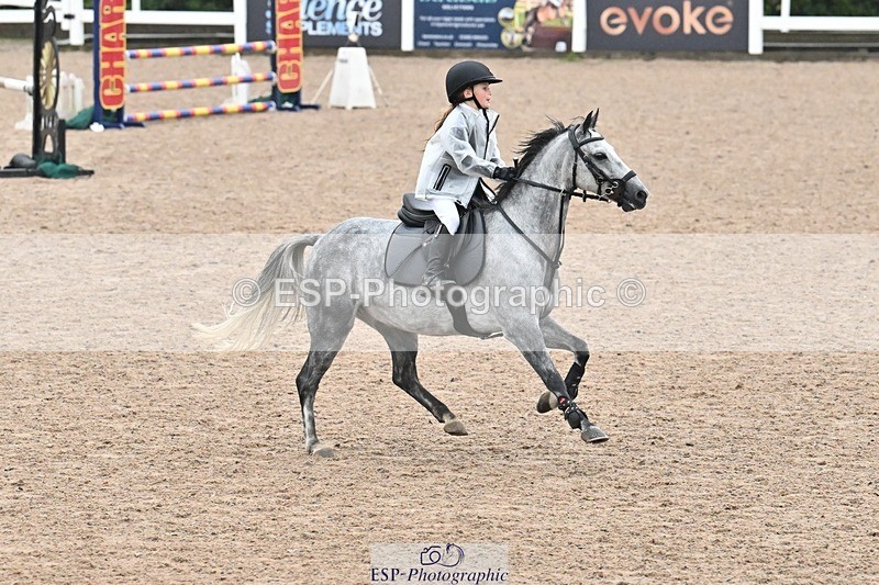 250920-142519-01688 - Cls 32 Stepping Stones