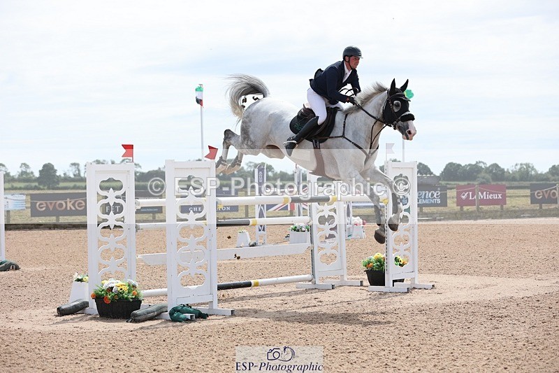 250719-144158-16228 - Cls 3, 3 Star Small Tour Break til End