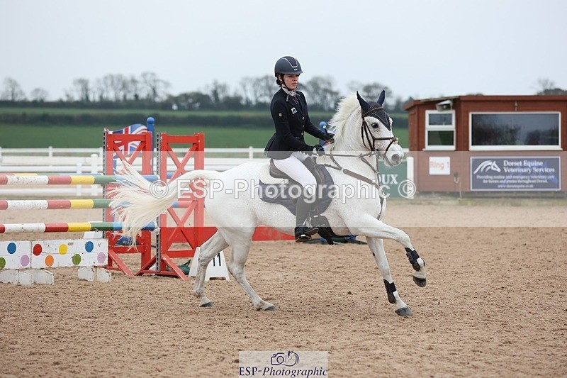 241116X-142802-02469 - Cls 15&16 Pony Nat 1.15m & 1.20m