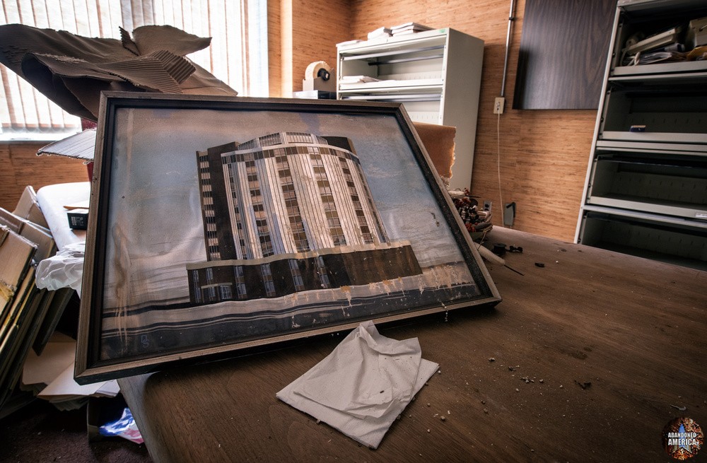 Monsour Medical Center (Jeanette, PA) | The Remains of an Ideal - Monsour Medical Center