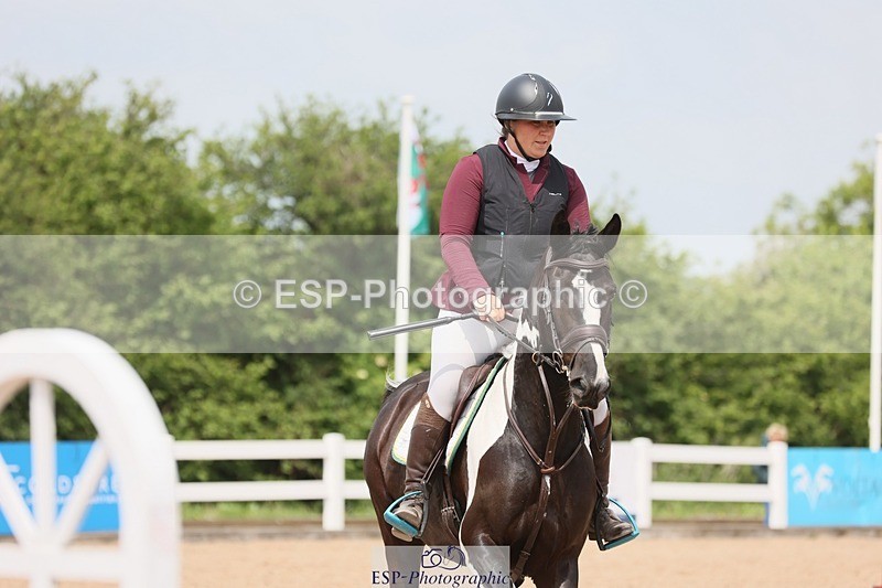 250523-121722-01246 - Cls 09 A&B  Snr Disc & 1.00m Open