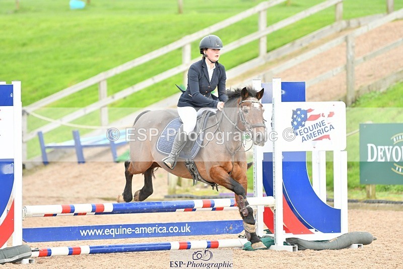 251026-102128-02078 - Cls 18+19+20 50cm Clear Round and 60cm Club and Schools