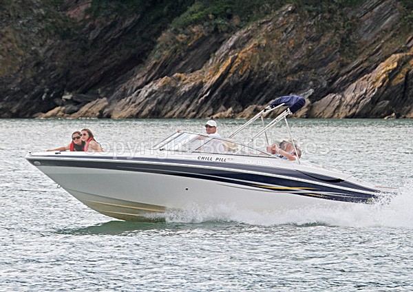 100726 CHILL PILL IMG_6636 - Motorboats - Open