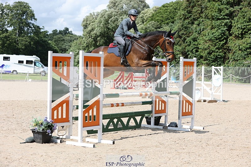 250614A-153143-08036 - Cls 30 1.05m Amateur Q and Open