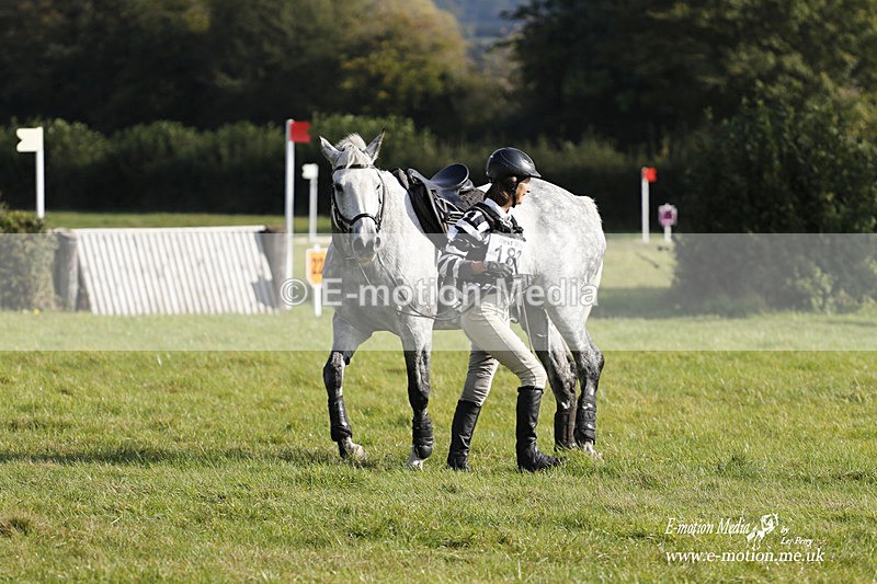  WWHT 171021 3300 - Intermediate (0.90m)  17/10/21