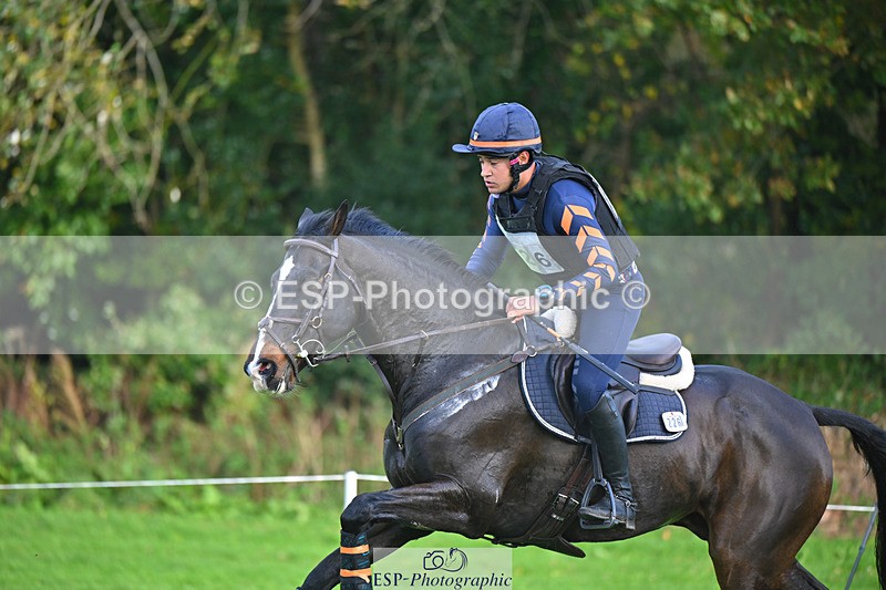 241025-153117-10371 - 226-Matteo.Gallucci-CASTLERICHMOND.WILLIAM