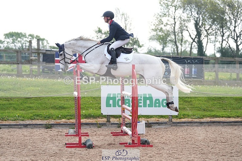 260508-094357-04694 - Cls 12 Snr Foxhunter
