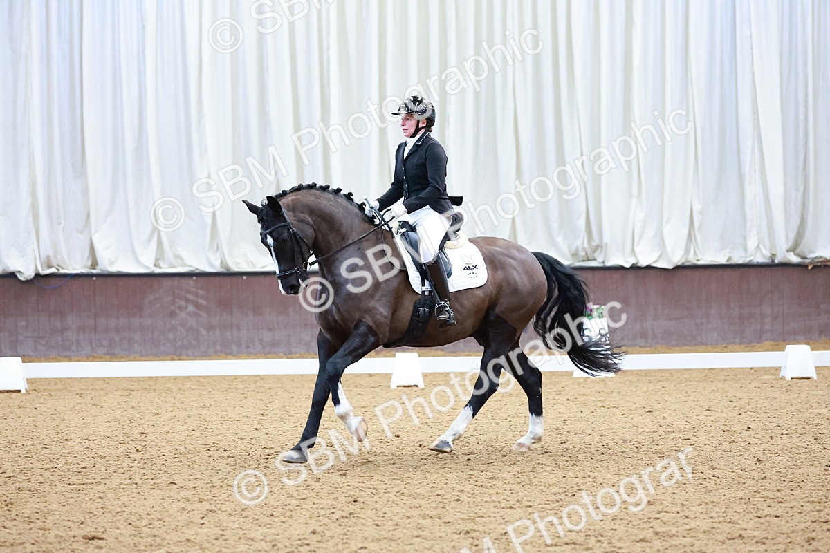 SBM_001284 - Class 18-15-16-22 - Elementary 5 Novice 5-Novice 6