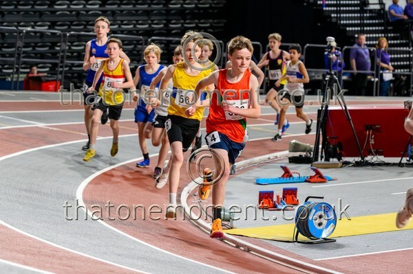 Age26SUN-910414 - Track Male Set Two