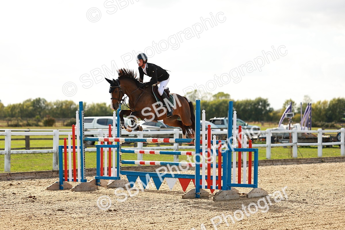 SBM_001986 - Class 5 - Senior Foxhunter - 1.20m