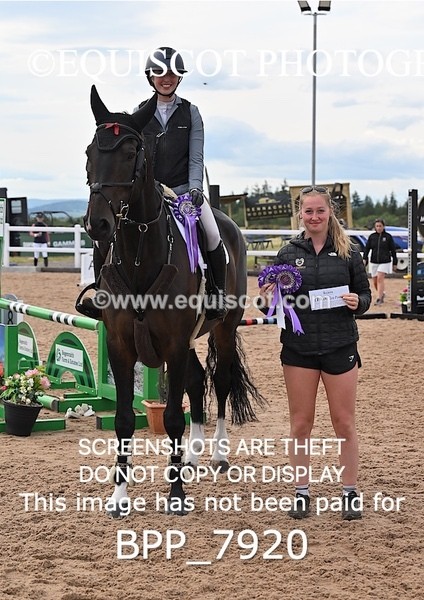 BPP_7920 - CLASS 16 FRI GFS Saddles Senior Newcomers/1.10m Open
