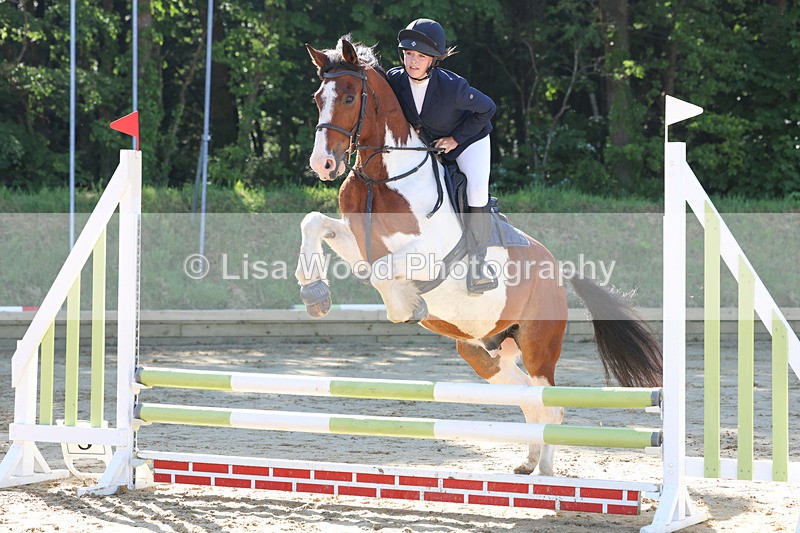 3E7A8721 - Class 2: Junior 70cm