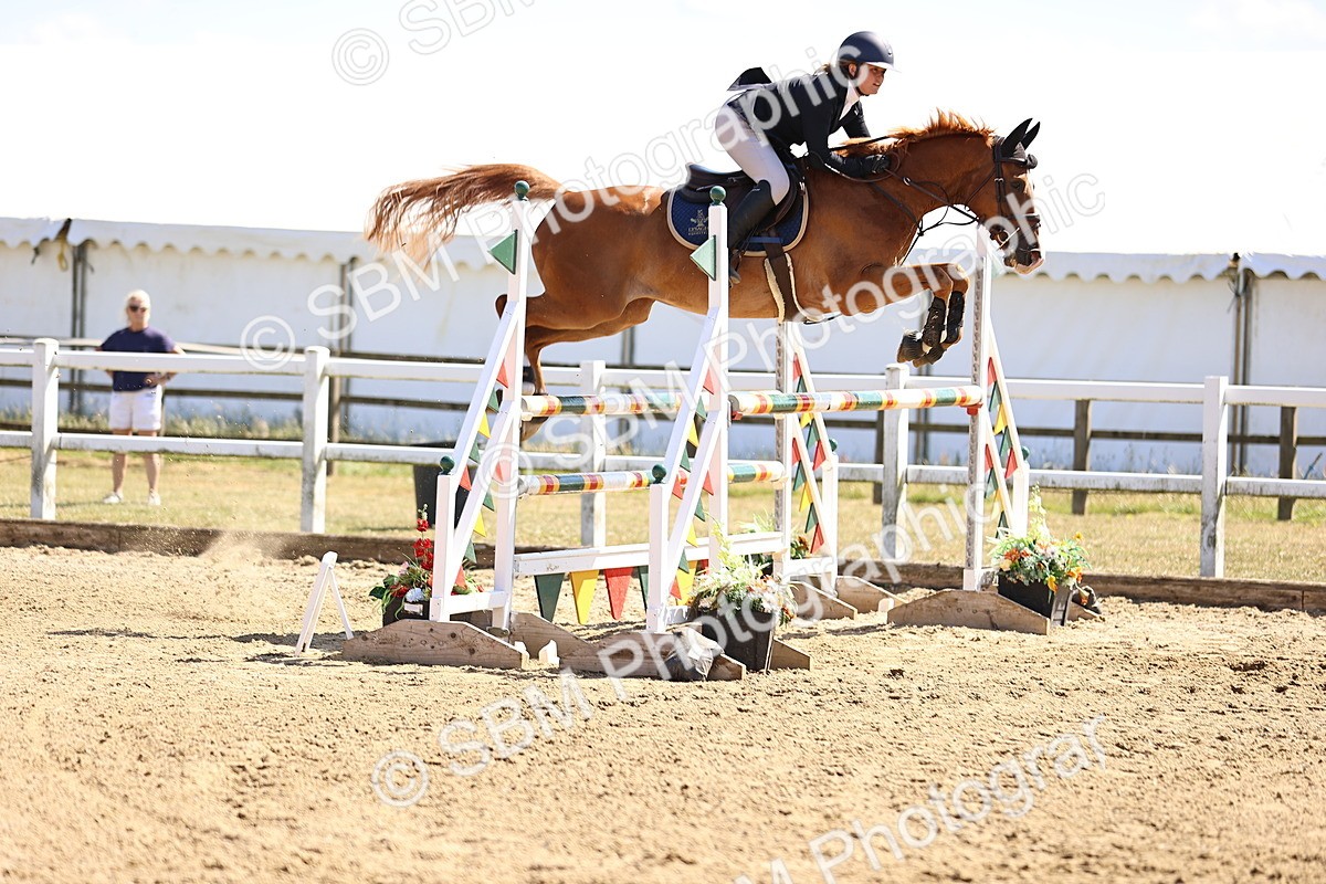 SBM_015161 - Class 16 - Senior foxhunter - 1.20m Open