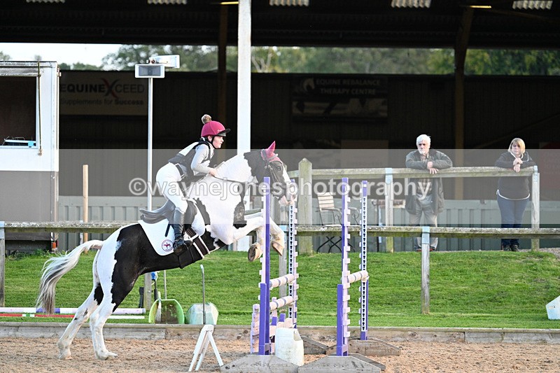 WJ7_7052 - Time 17:12 to 17:30