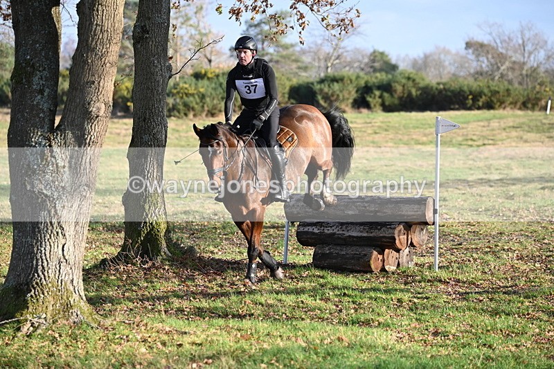 WJ6_3947 - Camera 1 XC