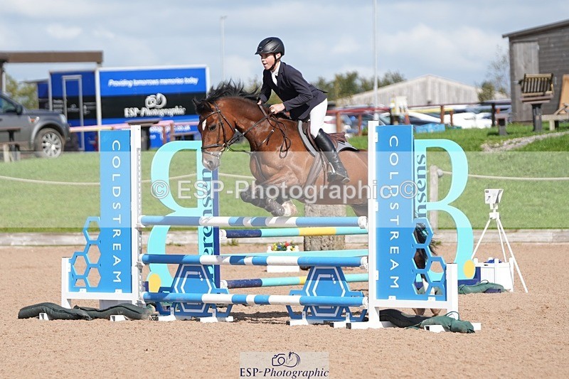 250921-114359-02537 - Cls 6 Pony Newcomers and 1m