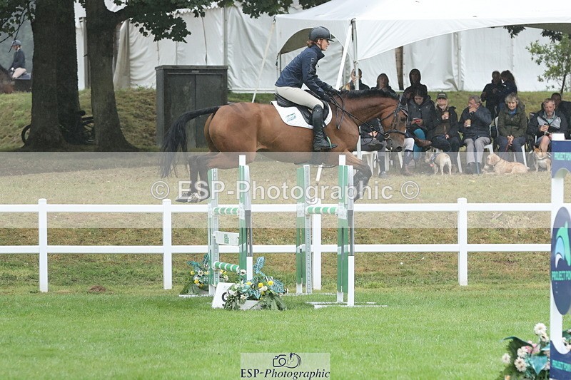 250830A-132001-06637 - Cls 16 Snr Newcomers and 1.10m Open