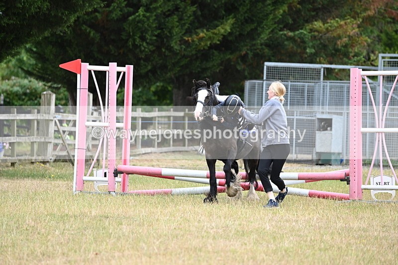 WJ6_9471 - Class 12 Minimus Jumping 45cm