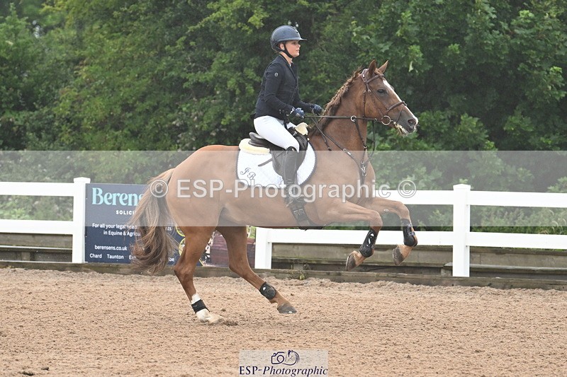 240720A-120513-14685 - Cls 11, 1 Star Bronze Tour 1.15m