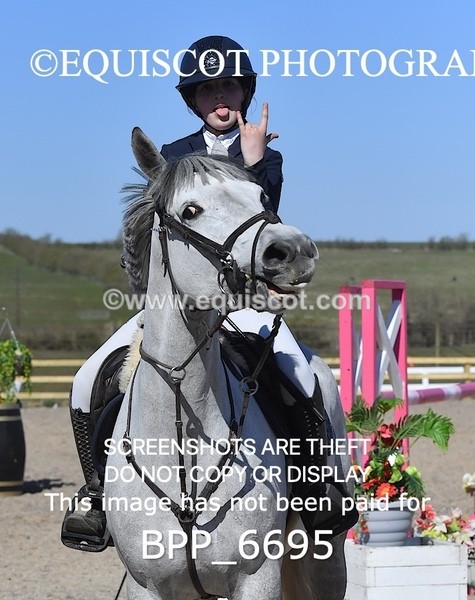 BPP_6695 - CLASS 12 SUN Pony Foxhunter/ 1.10m Open