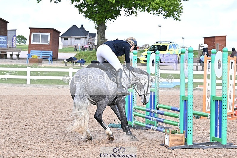 260512-162921-00131 - 70cm Classes