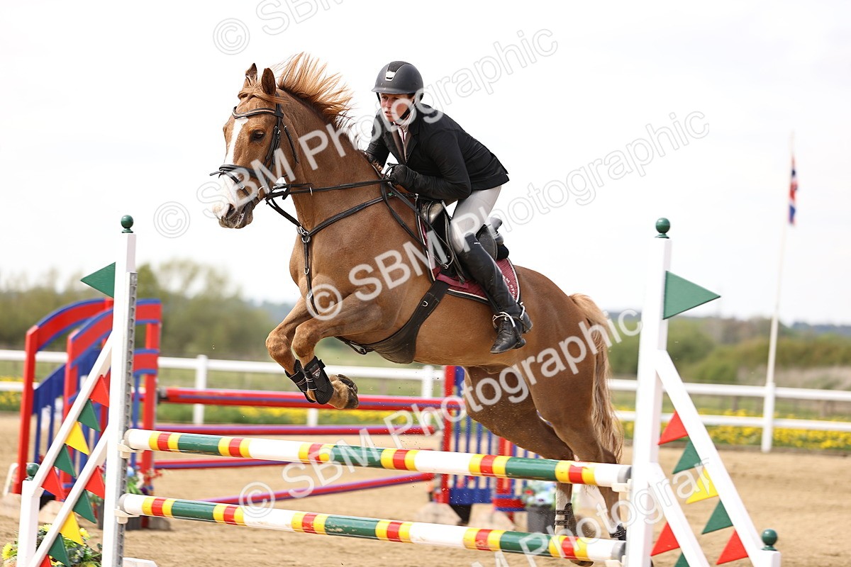 SBM_002384 - Class 11 - Senior newcomers - 1.10m