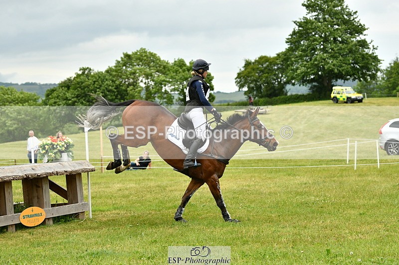 250524A-142935-13735 - C-208-Georgie.Frow-MBF.OLD.MEL