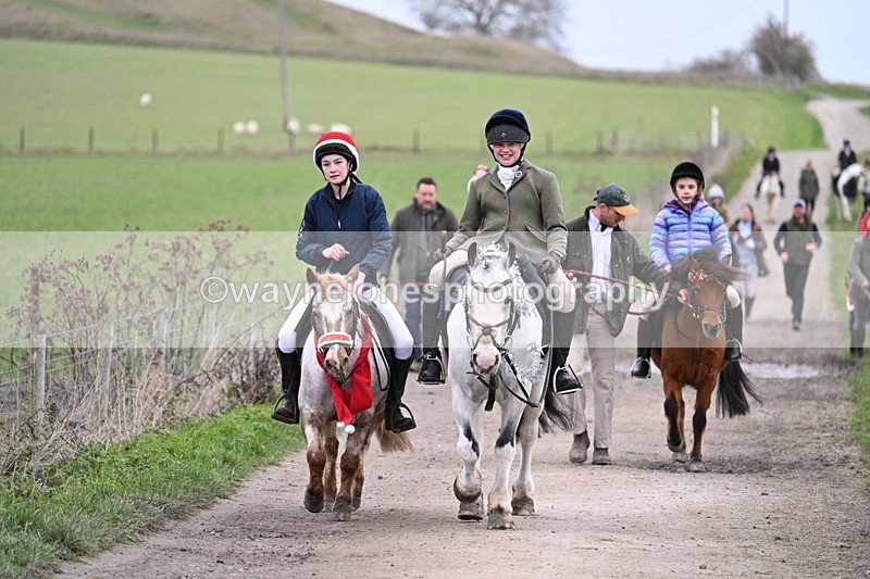 WJ7_1287 - Walk Home