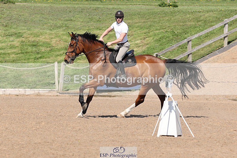 250430-154324-01506 - Cls 6 Foxhunter and 1.20m Open