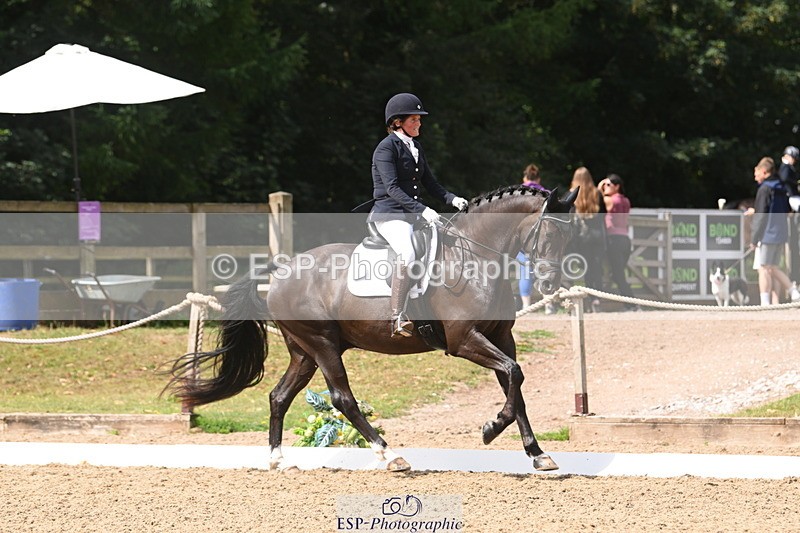 250720A-110039-09810 - 169-Caroline.Squire-Viva.Venezuela