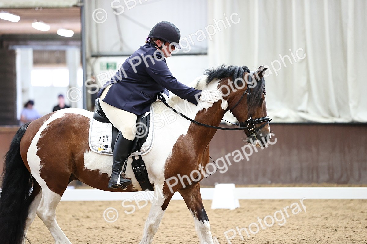 SBM_001462 - Novice 4 - 11.15-13.22