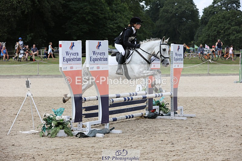 240823X-140144-18146 - 70cm R1 13.45 to 15.30