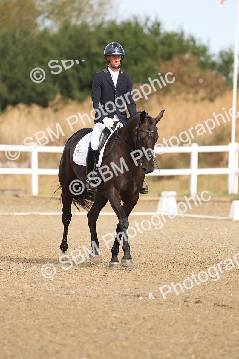 SBM_008184