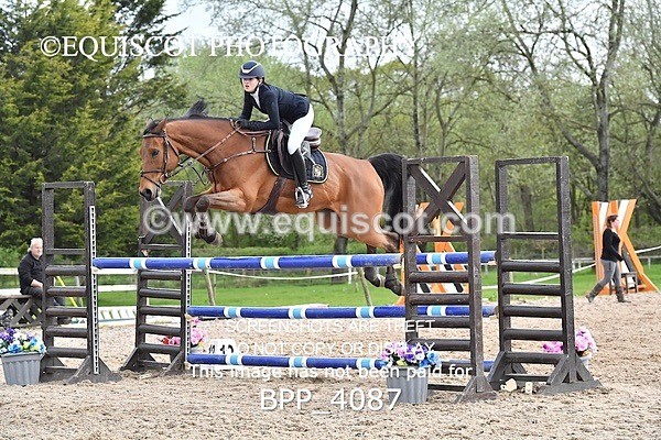 BPP_4087 - SAT CLASS 16 Senior Newcomers/ 1.10m Open