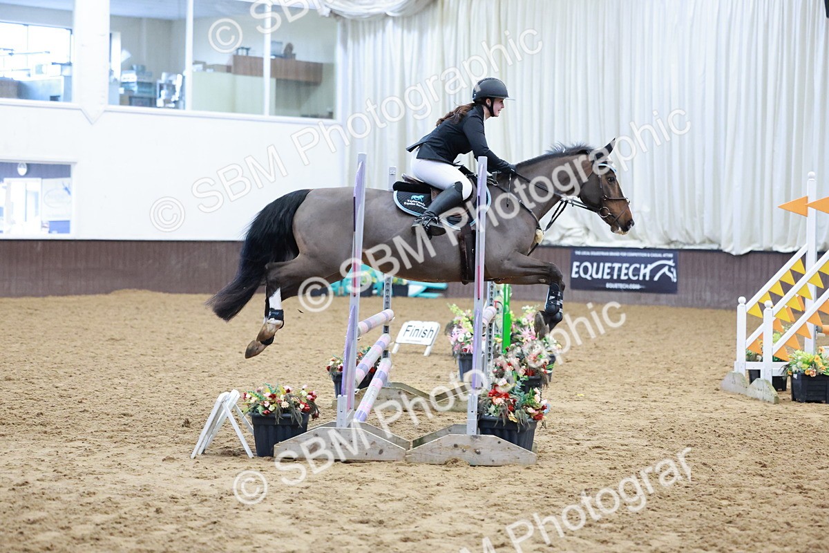 SBM_002929 - Class 9 - Equissage Pulse Senior BritiNovice/ 90cm Open