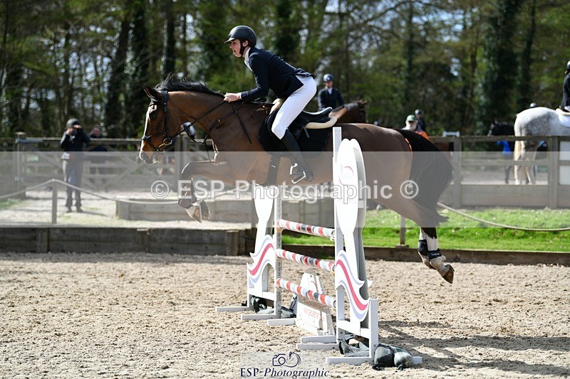 240324-125433-02712 - Cls 9 Snr 1.05m Open