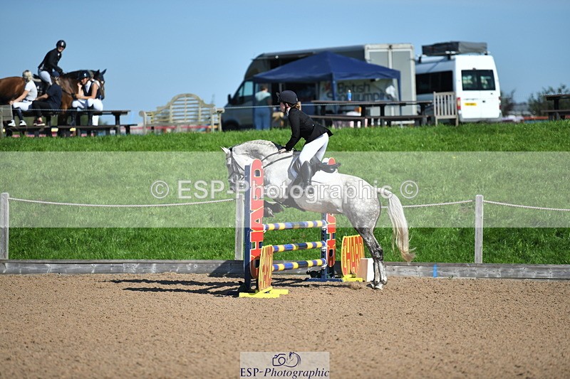 230903A-102546-03695 - Cls 12 95cm Amateur Quali