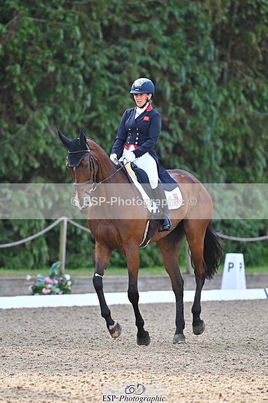 250523A-090226-05394 - D-451-Laura.Collett-DRUMGIVEN.MR.CHARISMA