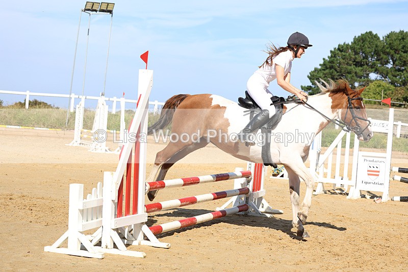 3E7A1073 - Class 7: 70cm Senior