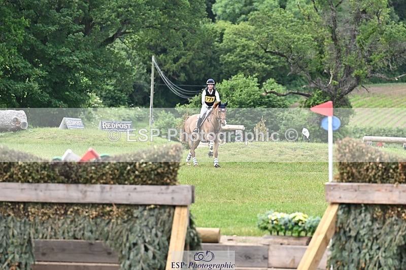 260531A-145931-24418 - G-771-Alexandra.Knowles