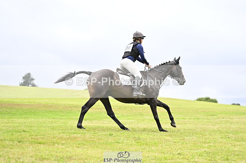 240825X-162404-36269 - 80cm XC 15.30 to 16.30