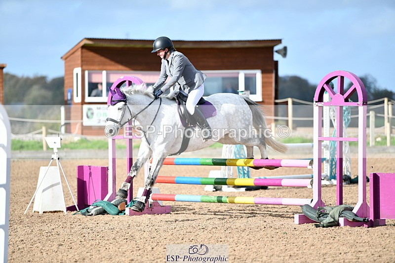 241026A-113149-01044 - SAT Cls 24+25 Club and Schools 80cm