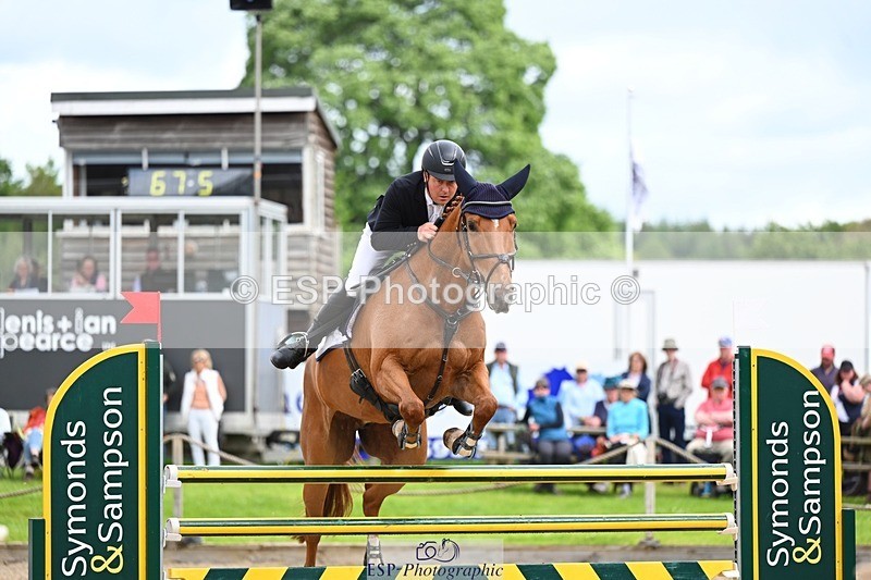 240526-101300-19912 - 356-CREEVAGHSTABLES_IFICUDIWUD-Tim_Cheffings