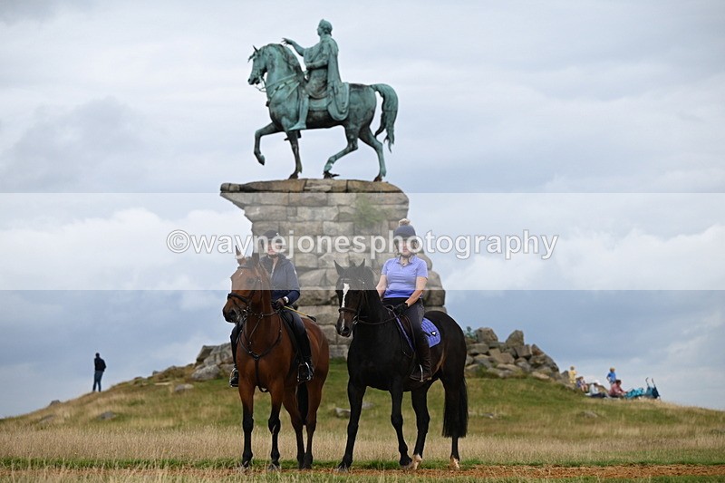DSC_5430 - Time at Statue 11:46 to 12:16