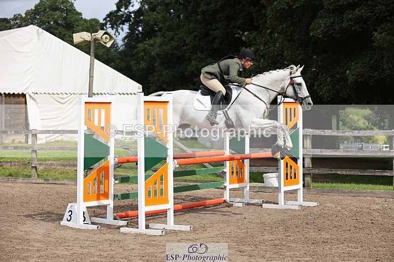 240804-102454-11041 - 411-Kim_Parker-ASHFORD_CLEAVE_ITS_PHENOMENAL