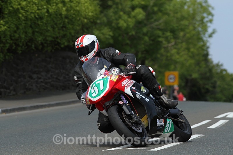 Wayne Axon - Bennetts.co.uk Lightweight TT